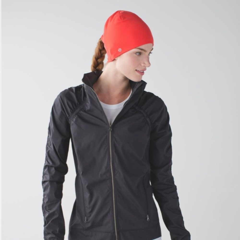 Lululemon Run and Done Toque - Picture 2 of 14